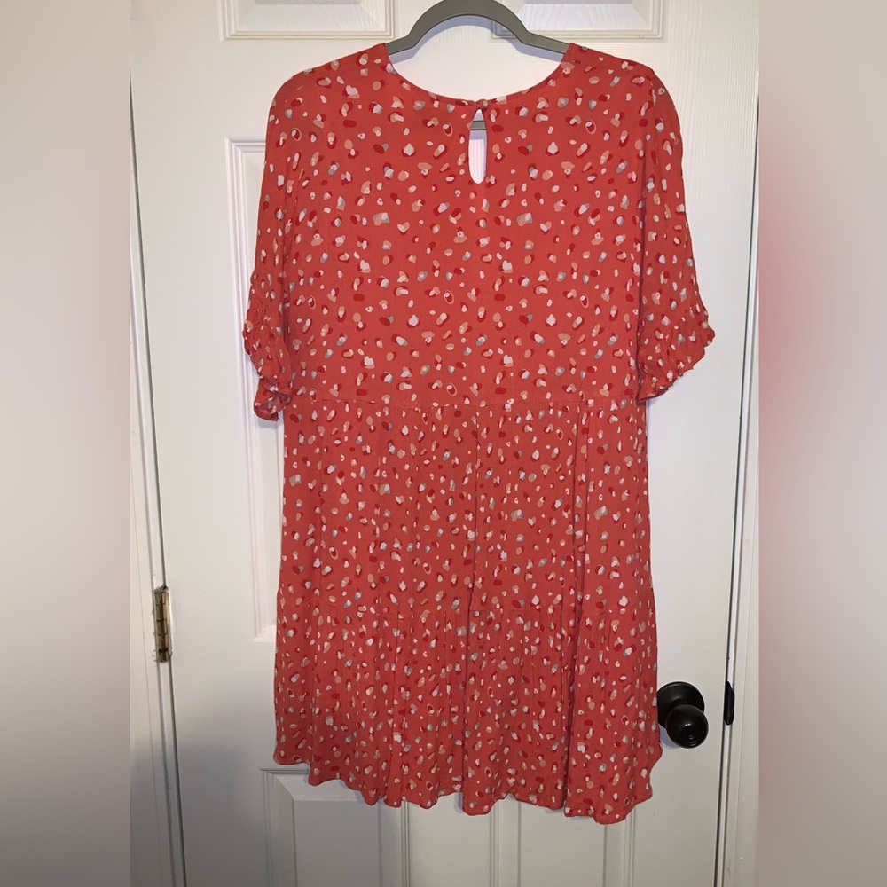 Pretty in pink ( salmon)